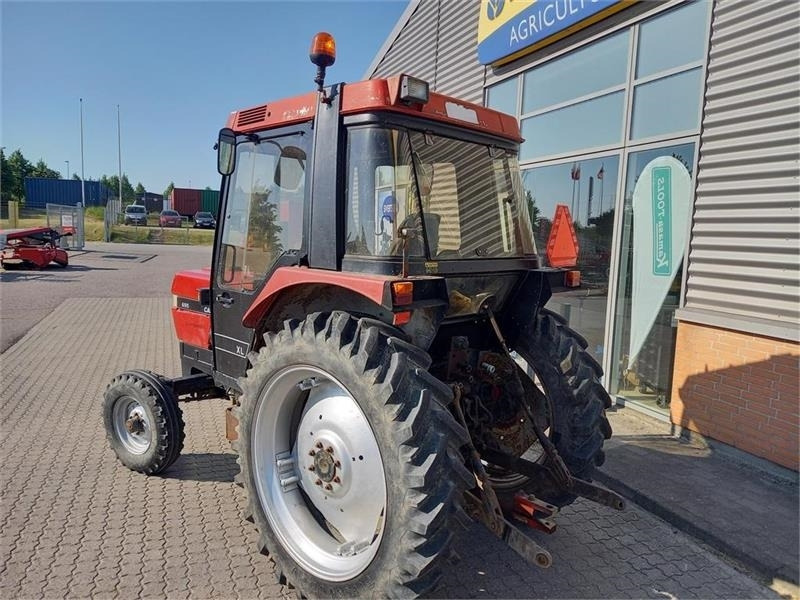 Case IH 695 XL - Máy cày: hình 4 Case IH 695 XL - Máy cày: hình 4