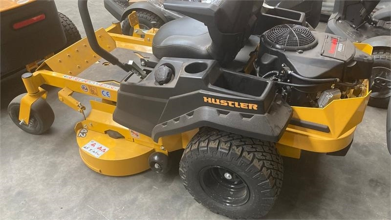 Hustler Raptor X 42 - Máy cắt cỏ vườn: hình 2 Hustler Raptor X 42 - Máy cắt cỏ vườn: hình 2