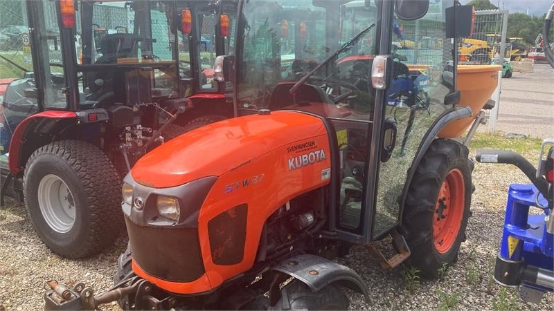 Kubota STW37 Kun 1144 timer STW37 - Máy cày đa dụng: hình 2 Kubota STW37 Kun 1144 timer STW37 - Máy cày đa dụng: hình 2