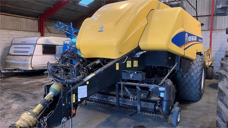 New Holland BB9090 Plus - Máy đóng kiện vuông: hình 1 New Holland BB9090 Plus - Máy đóng kiện vuông: hình 1