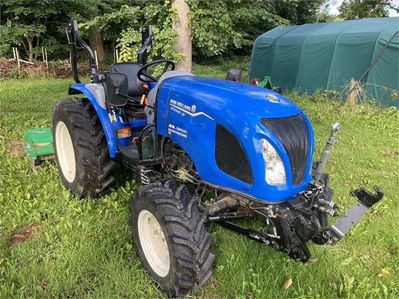 New Holland Boomer 55 HST med frontlift - Máy cày đa dụng: hình 2 New Holland Boomer 55 HST med frontlift - Máy cày đa dụng: hình 2