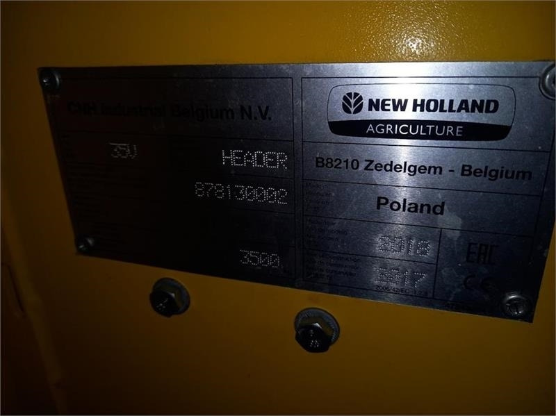 Máy gặt đập New Holland CR9.80: hình 14