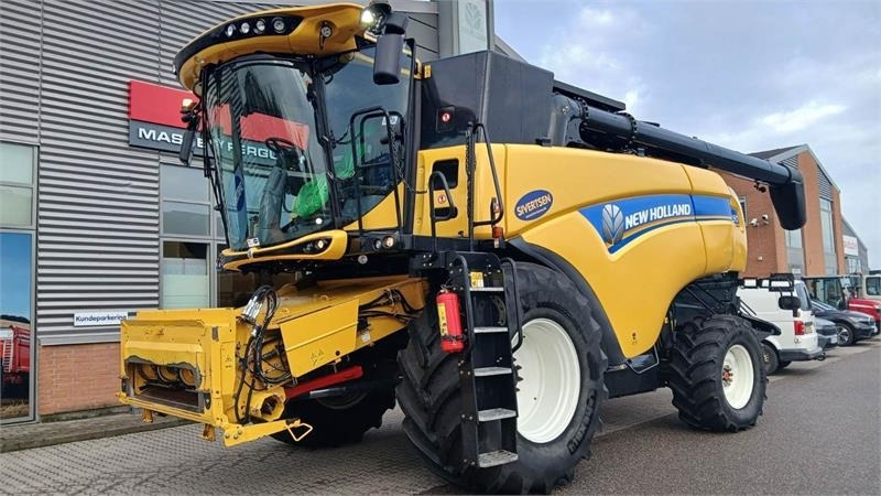New Holland CX8.90 SLH - Máy gặt đập: hình 2 New Holland CX8.90 SLH - Máy gặt đập: hình 2