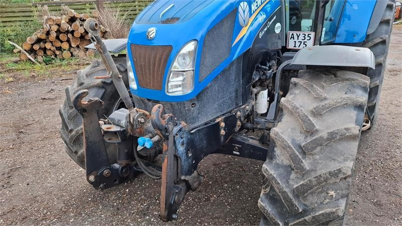 New Holland T5.115 EC - Máy cày: hình 5 New Holland T5.115 EC - Máy cày: hình 5