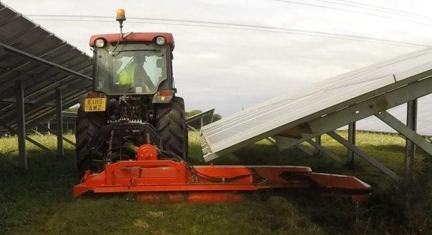 Perfect Sunswing 325 Til Solcelleparker - Dàn băm cỏ: hình 1 Perfect Sunswing 325 Til Solcelleparker - Dàn băm cỏ: hình 1