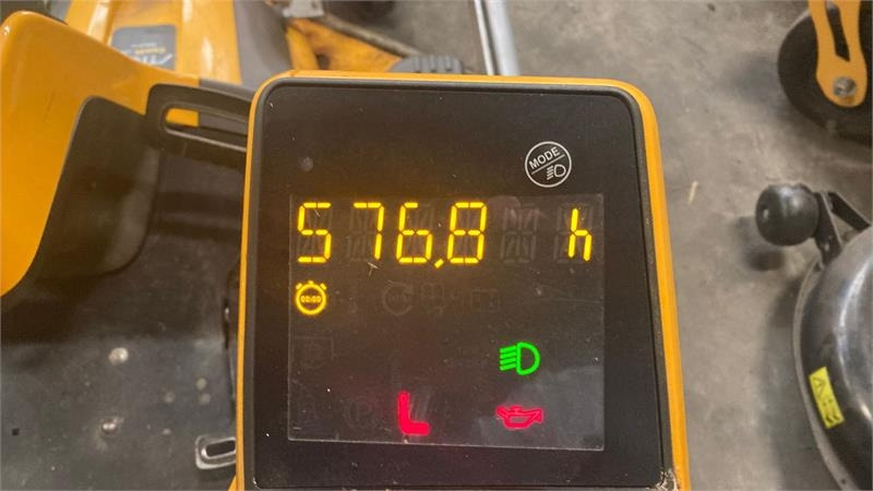 Stiga Park Pro 540IX 4WD 125 Combi Pro el. - Máy cắt cỏ vườn: hình 4 Stiga Park Pro 540IX 4WD 125 Combi Pro el. - Máy cắt cỏ vườn: hình 4