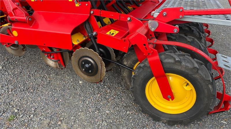 Vaderstad Rapid 400C Combi - Máy gieo hạt liên hợp: hình 4 Vaderstad Rapid 400C Combi - Máy gieo hạt liên hợp: hình 4