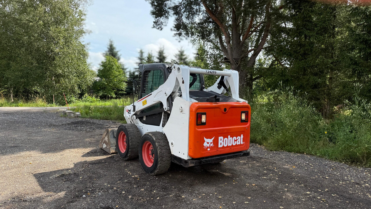 BOBCAT S530 - Máy xúc lật đa năng: hình 3 BOBCAT S530 - Máy xúc lật đa năng: hình 3