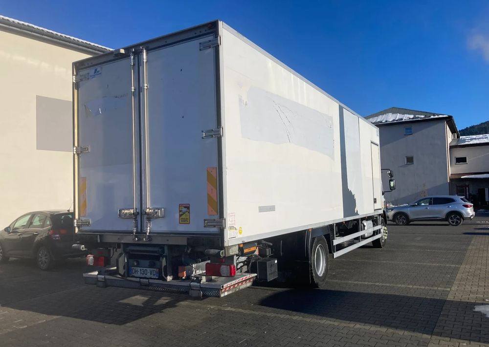 DAF Daf LF 18.280 chłodnia izoterma 22 palety - Xe tải đông lạnh: hình 5 DAF Daf LF 18.280 chłodnia izoterma 22 palety - Xe tải đông lạnh: hình 5