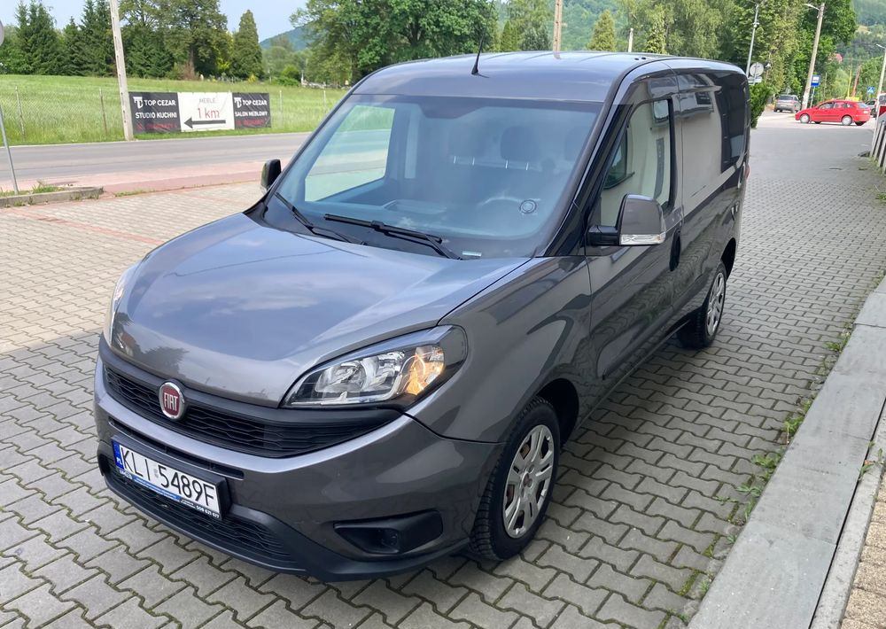 Fiat FIAT DOBLO 3 OSOBOWY krótki parnter berlingo - Xe van chở hàng: hình 1 Fiat FIAT DOBLO 3 OSOBOWY krótki parnter berlingo - Xe van chở hàng: hình 1