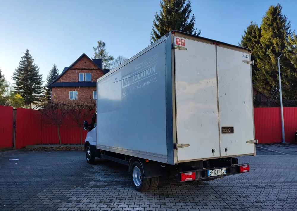 Iveco DAILY 35C13 Kurierka - Xe tải nhỏ thùng kín: hình 4 Iveco DAILY 35C13 Kurierka - Xe tải nhỏ thùng kín: hình 4