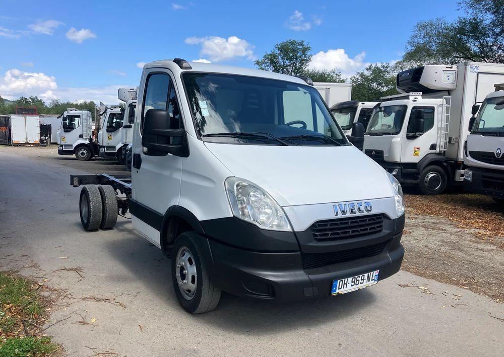Iveco DAILY 35C13 ramo do zabudowy kiper wywrotka - Xe tải khung gầm: hình 2 Iveco DAILY 35C13 ramo do zabudowy kiper wywrotka - Xe tải khung gầm: hình 2