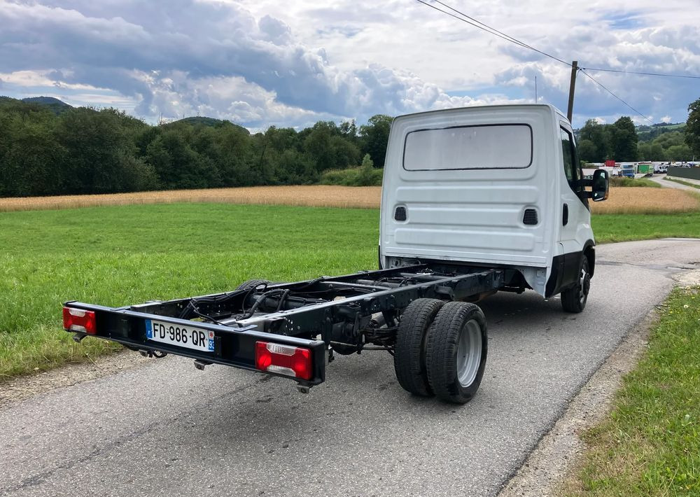 Iveco DAILY 35C14 ramo do zabudowy kiper wywrotka - Xe tải khung gầm: hình 3 Iveco DAILY 35C14 ramo do zabudowy kiper wywrotka - Xe tải khung gầm: hình 3