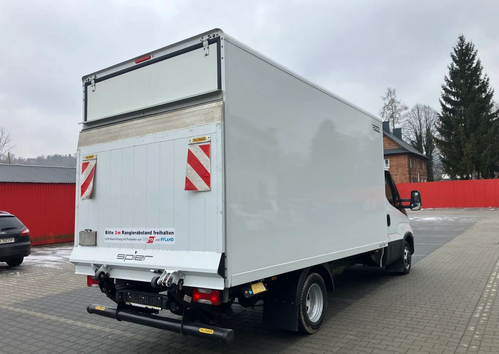 Iveco DAILY 35C16 kontener kurierka winda STAN PERFEKCYJNY - Xe tải nhỏ thùng kín: hình 3 Iveco DAILY 35C16 kontener kurierka winda STAN PERFEKCYJNY - Xe tải nhỏ thùng kín: hình 3