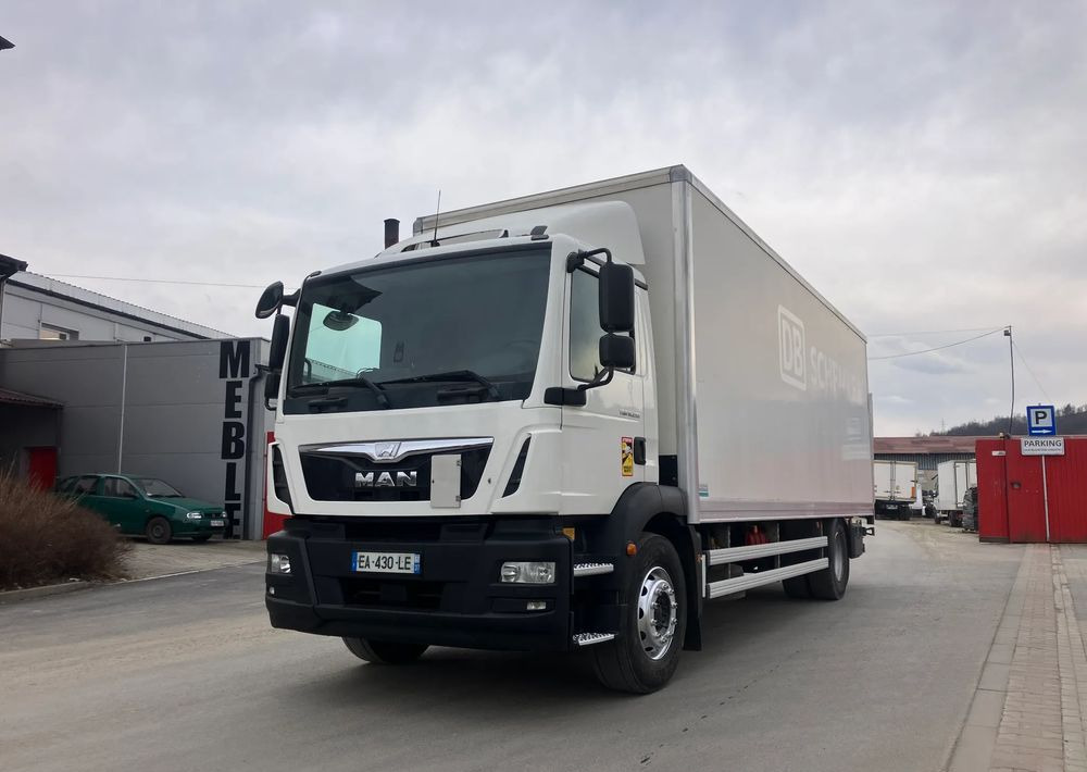 MAN MAN 18.290 kurierka kontener - Xe tải hộp: hình 1 MAN MAN 18.290 kurierka kontener - Xe tải hộp: hình 1