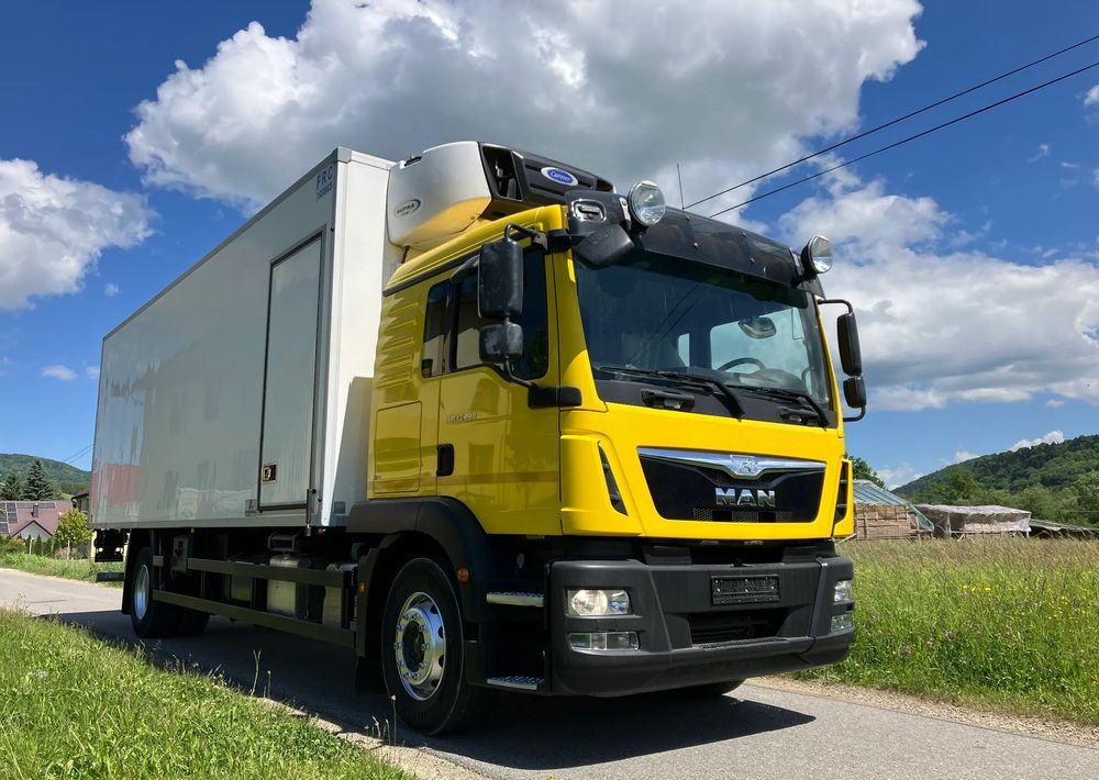 MAN MAN TGM 18.290 SYPIALKA chłodnia izoterma kontener - Xe tải đông lạnh: hình 2 MAN MAN TGM 18.290 SYPIALKA chłodnia izoterma kontener - Xe tải đông lạnh: hình 2