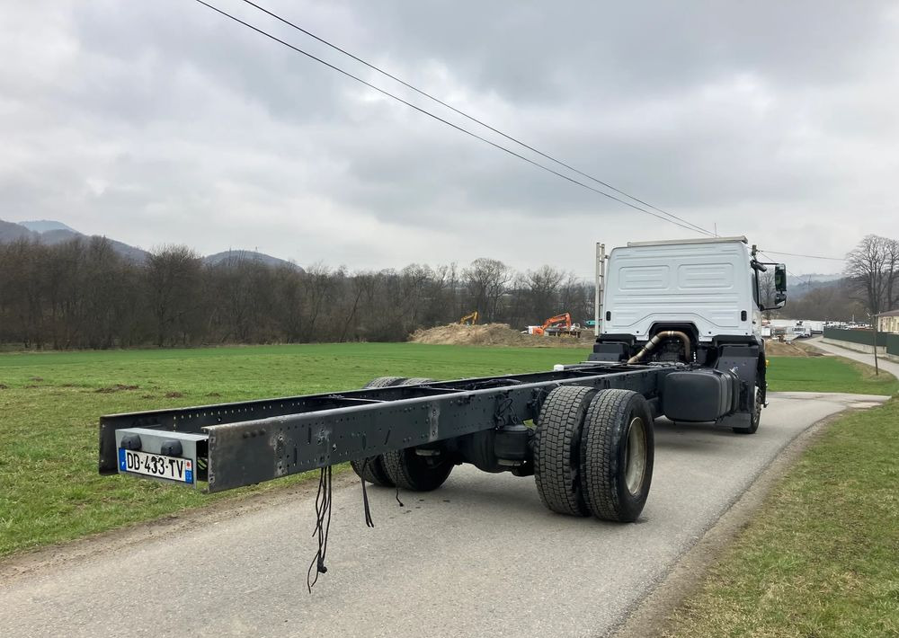 Mercedes-Benz Mercedes Axor 1829  Rama do zabudowy kiper beczka hakowiec laweta - Xe tải khung gầm: hình 4 Mercedes-Benz Mercedes Axor 1829  Rama do zabudowy kiper beczka hakowiec laweta - Xe tải khung gầm: hình 4