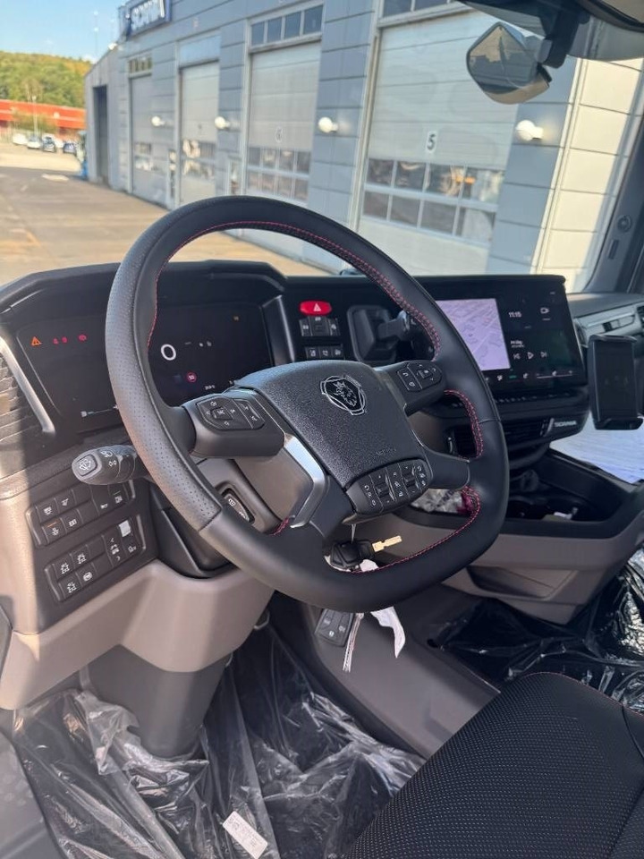 Scania R 590 8x4*4 Joab Lastväxlare  - Xe tải nâng móc: hình 2 Scania R 590 8x4*4 Joab Lastväxlare  - Xe tải nâng móc: hình 2