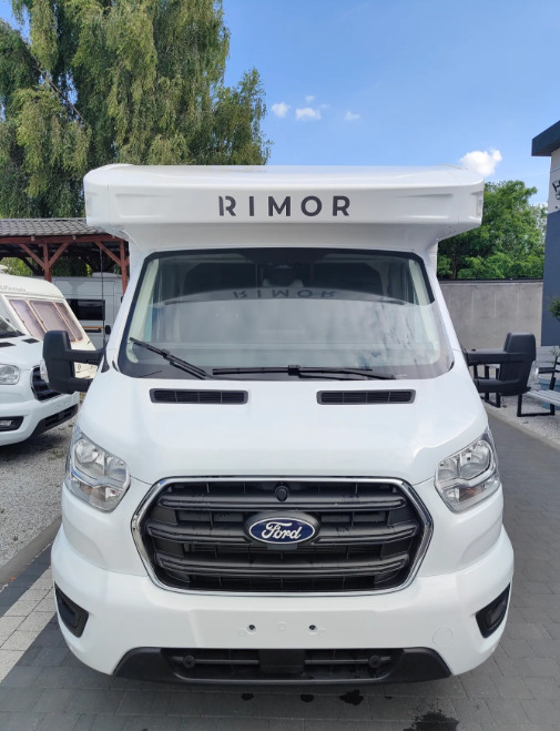 RIMOR Rimor KILIG 95 Plus NEW Retrofitted 5 Passenger Winter Camera Navigation - Xe van cắm trại: hình 4 RIMOR Rimor KILIG 95 Plus NEW Retrofitted 5 Passenger Winter Camera Navigation - Xe van cắm trại: hình 4