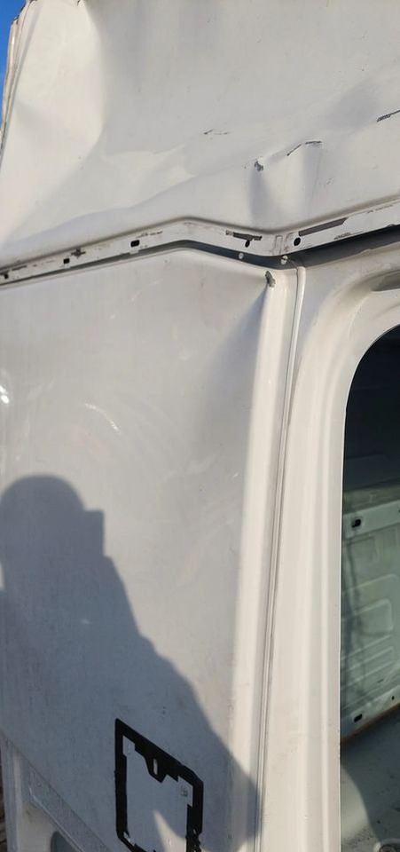 KABINA RENAULT GAMA T WYSOKA 2023R - Cabin cho Xe tải: hình 5 KABINA RENAULT GAMA T WYSOKA 2023R - Cabin cho Xe tải: hình 5