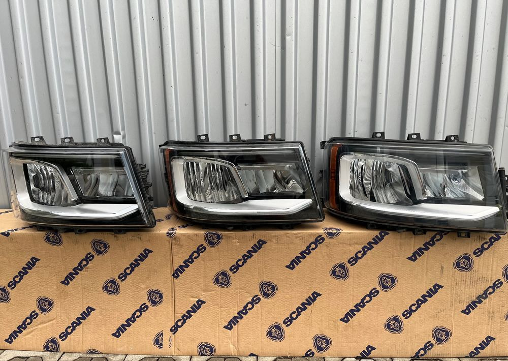 Lampa LED Scania R S NGS NGR reflektor 2674391 - Đèn/ Chiếu sáng cho Xe tải: hình 1 Lampa LED Scania R S NGS NGR reflektor 2674391 - Đèn/ Chiếu sáng cho Xe tải: hình 1