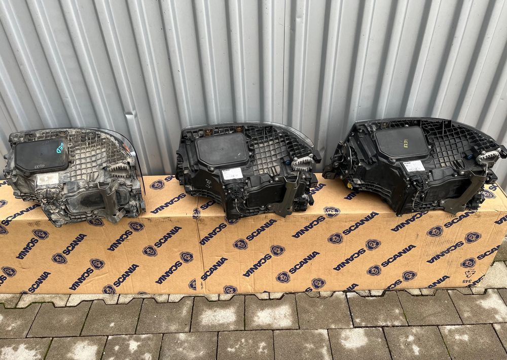 Lampa LED Scania R S NGS NGR reflektor 2674391 - Đèn/ Chiếu sáng cho Xe tải: hình 4 Lampa LED Scania R S NGS NGR reflektor 2674391 - Đèn/ Chiếu sáng cho Xe tải: hình 4