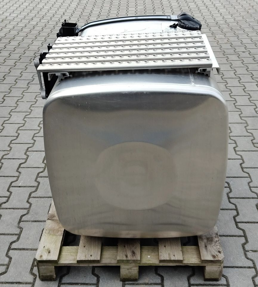 MAN TG3 TGX TGS ZBIORNIK PALIWA KOMPLETNY 460L NOWY - Bình nhiên liệu cho Xe tải: hình 3 MAN TG3 TGX TGS ZBIORNIK PALIWA KOMPLETNY 460L NOWY - Bình nhiên liệu cho Xe tải: hình 3