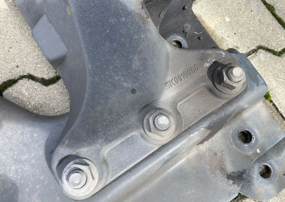 Płyta montażowa pod siodło DAF łapy Jost 150mm SK 0010056 - Khớp nối bánh xe thứ năm cho Xe tải: hình 4 Płyta montażowa pod siodło DAF łapy Jost 150mm SK 0010056 - Khớp nối bánh xe thứ năm cho Xe tải: hình 4