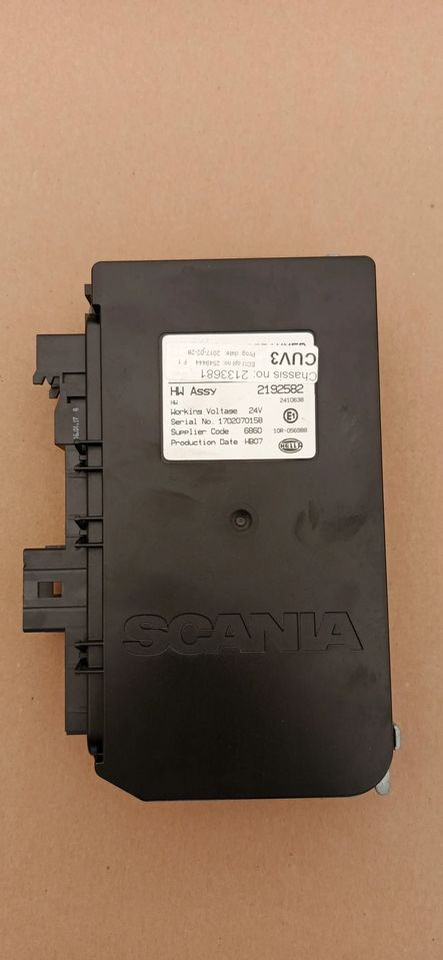 SCANIA R S STEROWNIK ŚWIATEŁ KOMPUTER CUV3 2632613 - ECU cho Xe tải: hình 1 SCANIA R S STEROWNIK ŚWIATEŁ KOMPUTER CUV3 2632613 - ECU cho Xe tải: hình 1