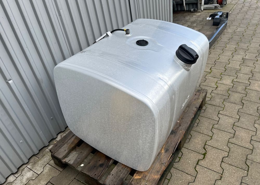 Zbiornik paliwa DAF XF XG CF 335 litrów bak - Hệ thống nhiên liệu cho Xe tải: hình 2 Zbiornik paliwa DAF XF XG CF 335 litrów bak - Hệ thống nhiên liệu cho Xe tải: hình 2