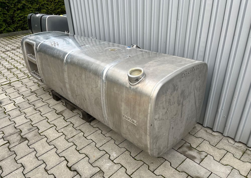 Zbiornik paliwa DAF XG XF CF 845 litrów bak - Hệ thống nhiên liệu cho Xe tải: hình 2 Zbiornik paliwa DAF XG XF CF 845 litrów bak - Hệ thống nhiên liệu cho Xe tải: hình 2