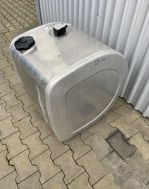 Zbiornik paliwa Volvo FH FM Renault 240 litrów jak NOWY bak - Bình nhiên liệu cho Xe tải: hình 2 Zbiornik paliwa Volvo FH FM Renault 240 litrów jak NOWY bak - Bình nhiên liệu cho Xe tải: hình 2