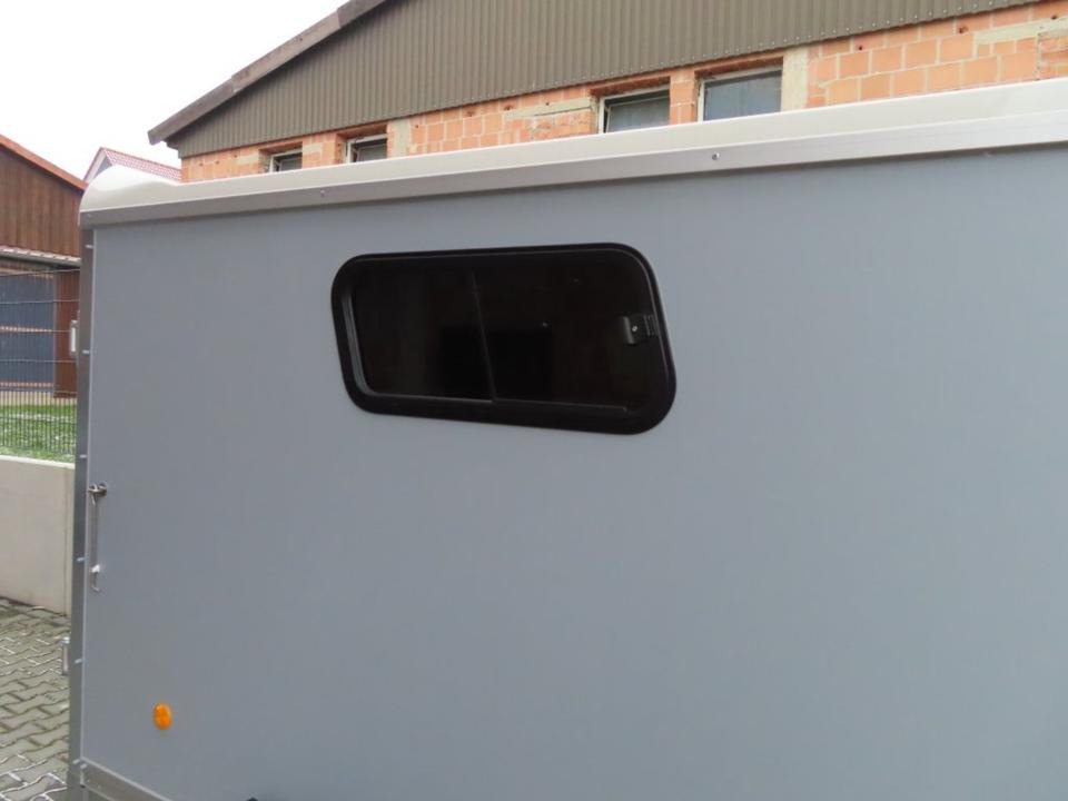 Böckmann KT 2513/135 PKW-Anhänger Kofferanhänger Fenster 100km/h - Rơ moóc xe hơi: hình 3 Böckmann KT 2513/135 PKW-Anhänger Kofferanhänger Fenster 100km/h - Rơ moóc xe hơi: hình 3