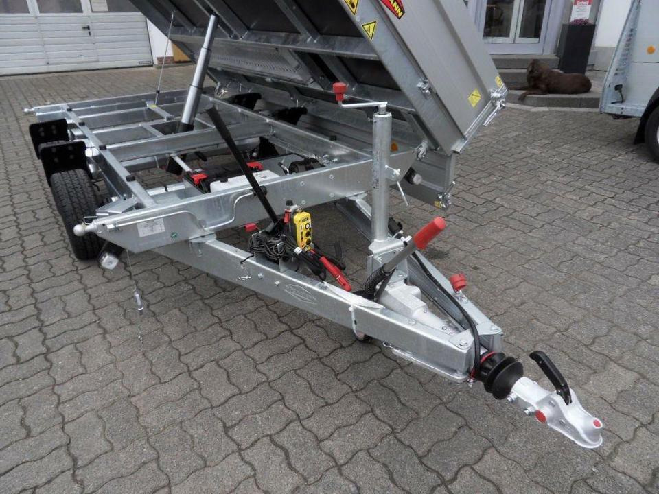 Böckmann PKW Anhänger Dreiseitenkipper 3,5 to. 13 " - Rơ moóc ben: hình 4 Böckmann PKW Anhänger Dreiseitenkipper 3,5 to. 13 " - Rơ moóc ben: hình 4