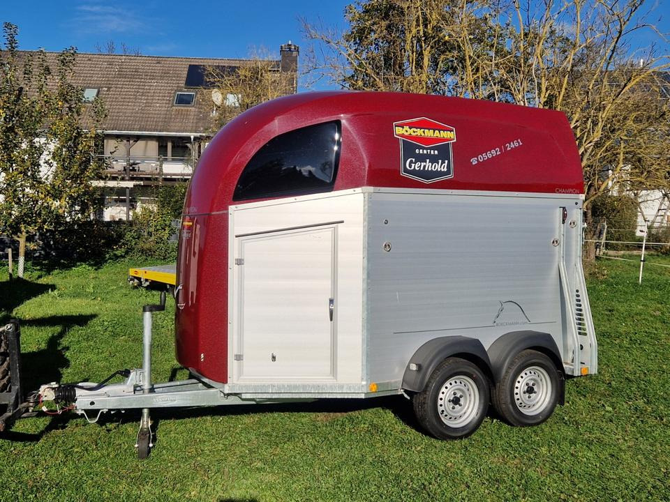 Böckmann Pferdeanhänger Champion R, SaKa., 100 km/h - Rơ moóc chở ngựa: hình 1 Böckmann Pferdeanhänger Champion R, SaKa., 100 km/h - Rơ moóc chở ngựa: hình 1