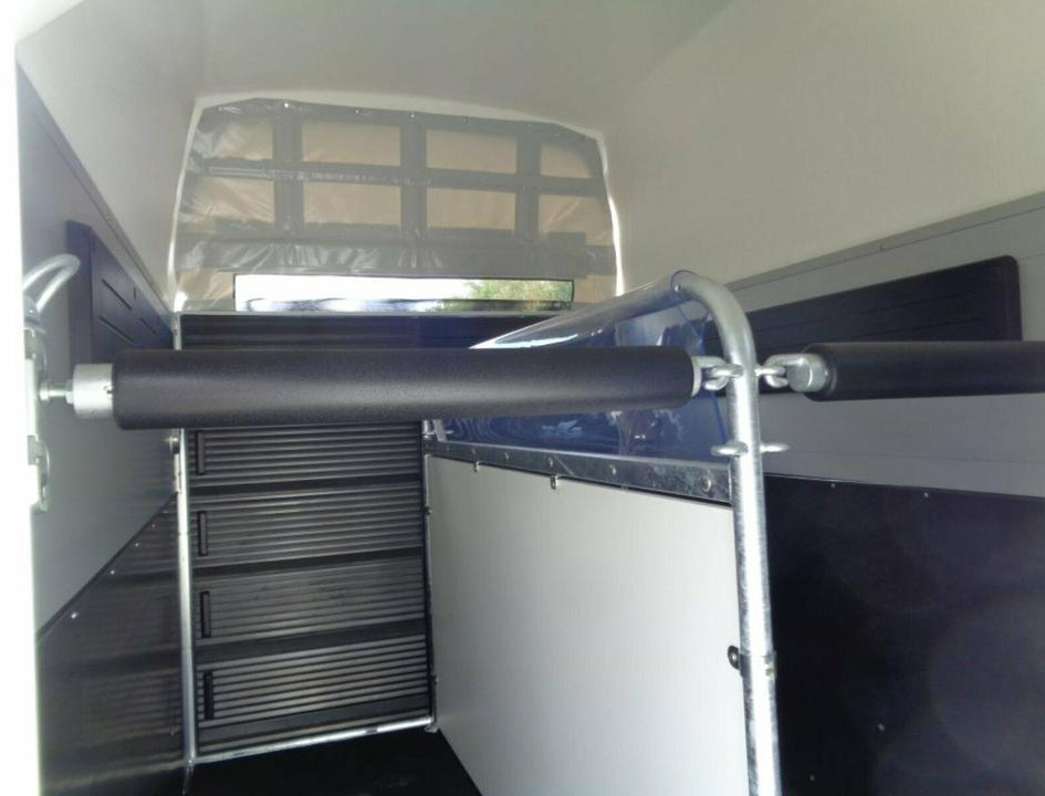 Rơ moóc chở ngựa Böckmann Pferdeanhänger Champion R Sattelkammer Aluboden: hình 11