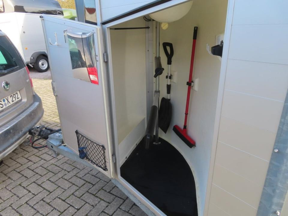 Böckmann, Pferdeanhänger, Champion R, top, SaKa. 100 km/h - Rơ moóc chở ngựa: hình 3 Böckmann, Pferdeanhänger, Champion R, top, SaKa. 100 km/h - Rơ moóc chở ngựa: hình 3