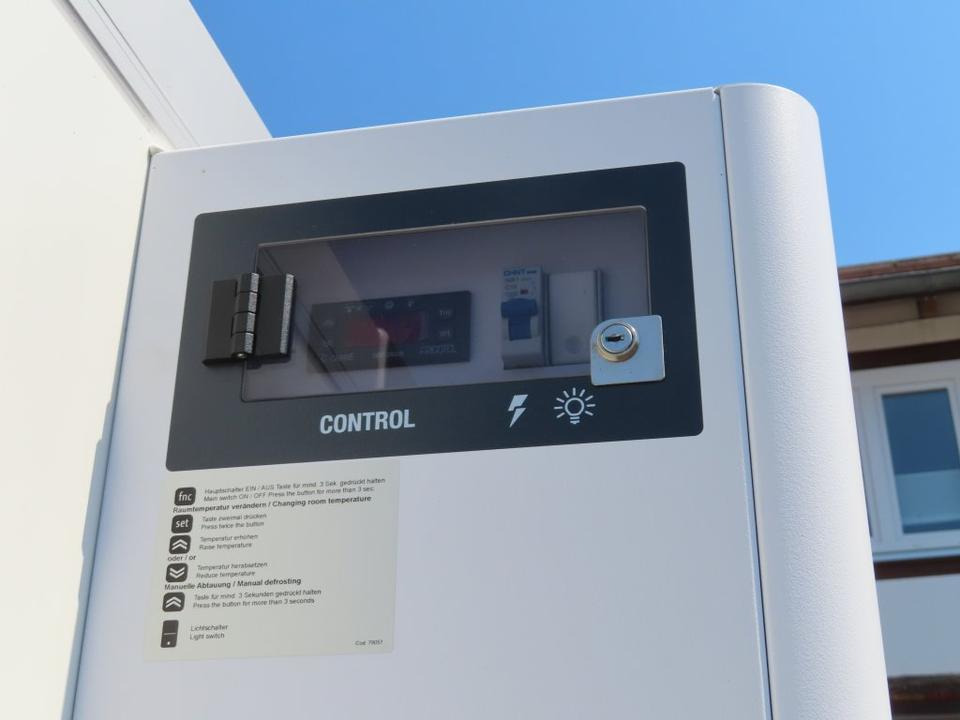 PKW Anhänger, Böckmann, Kühlkoffer,2,7 to. sofort - Rơ moóc đông lạnh: hình 4 PKW Anhänger, Böckmann, Kühlkoffer,2,7 to. sofort - Rơ moóc đông lạnh: hình 4