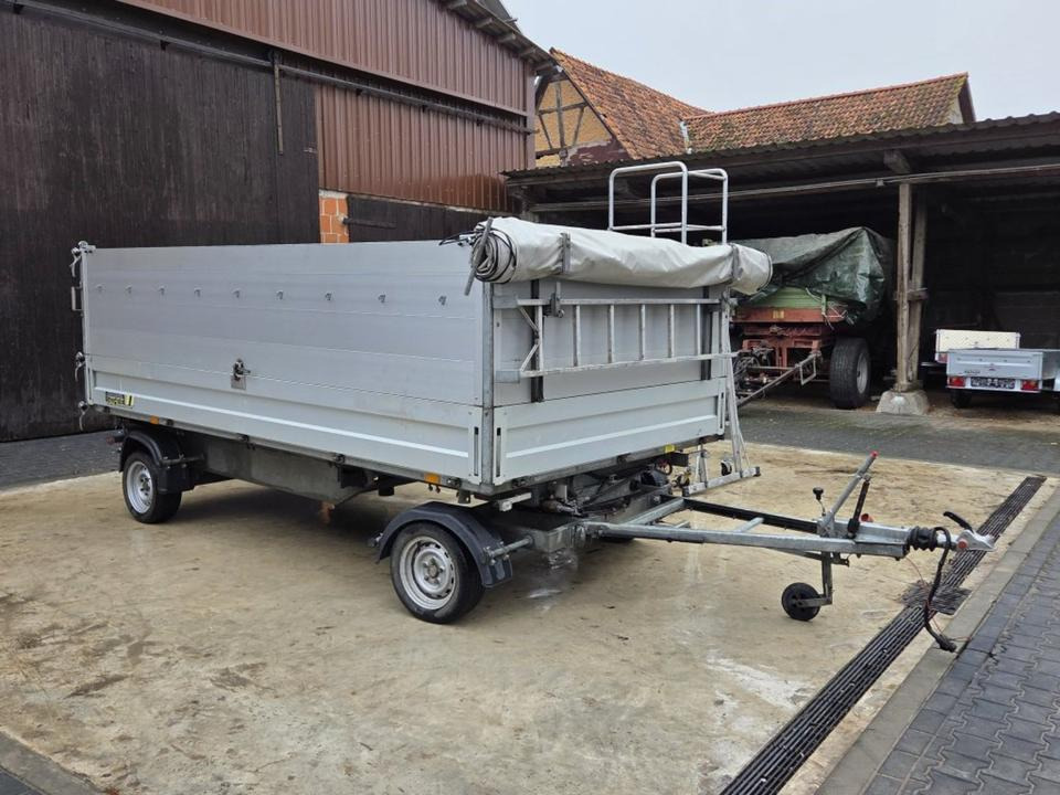 PKW-Anhänger Drehschemel Dreiseitenkipper 3,5t - Rơ moóc ben: hình 2 PKW-Anhänger Drehschemel Dreiseitenkipper 3,5t - Rơ moóc ben: hình 2