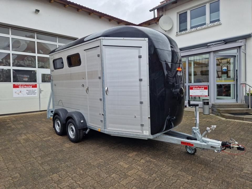 Pferdeanhänger Böckmann Portax L-SR 24 WCF 100km/h - Rơ moóc chở ngựa: hình 1 Pferdeanhänger Böckmann Portax L-SR 24 WCF 100km/h - Rơ moóc chở ngựa: hình 1