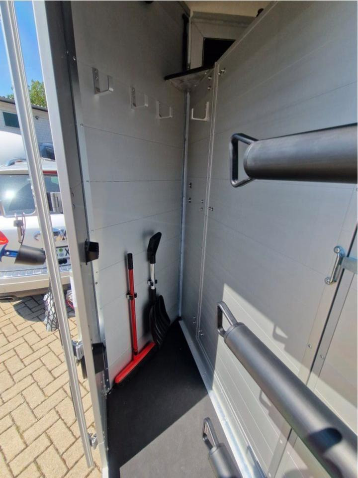 Pferdeanhänger Böckmann Traveller G3 - Rơ moóc chở ngựa: hình 4 Pferdeanhänger Böckmann Traveller G3 - Rơ moóc chở ngựa: hình 4