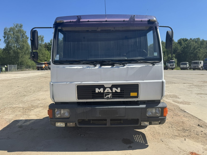 MAN 12.224 (MANUAL GEARBOX / EURO 2 / BELGIAN TRUCK IN GOOD CONDITION !!!) - Xe tải khung gầm: hình 3 MAN 12.224 (MANUAL GEARBOX / EURO 2 / BELGIAN TRUCK IN GOOD CONDITION !!!) - Xe tải khung gầm: hình 3