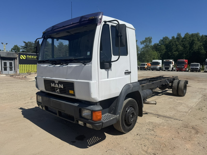 MAN 12.224 (MANUAL GEARBOX / EURO 2 / BELGIAN TRUCK IN GOOD CONDITION !!!) - Xe tải khung gầm: hình 2 MAN 12.224 (MANUAL GEARBOX / EURO 2 / BELGIAN TRUCK IN GOOD CONDITION !!!) - Xe tải khung gầm: hình 2