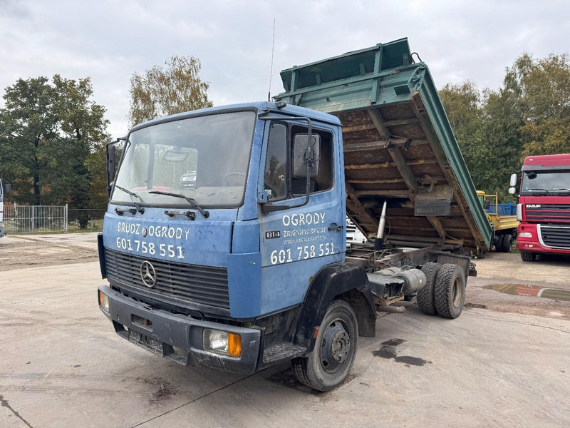 Mercedes-Benz SK 814 (6 CYLINDER / STEEL SUSPENSION / MANUAL PUMP / 3-SIDE TIPPER) - Xe ben: hình 1 Mercedes-Benz SK 814 (6 CYLINDER / STEEL SUSPENSION / MANUAL PUMP / 3-SIDE TIPPER) - Xe ben: hình 1