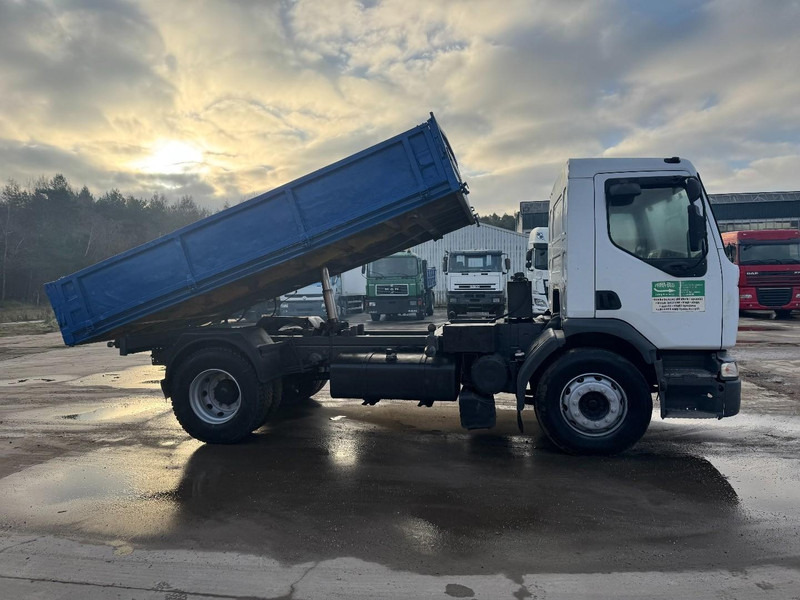 Renault Premium 260 (SUSPENISON LAMES / POMPE MANUELLE / BOITE MANUELLE / EURO 2) - Xe ben: hình 4 Renault Premium 260 (SUSPENISON LAMES / POMPE MANUELLE / BOITE MANUELLE / EURO 2) - Xe ben: hình 4