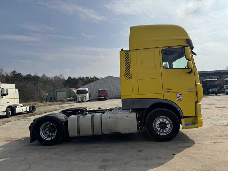 DAF 106 XF 460 Super Space Cab (MANUAL GEARBOX / BOITE MANUELLE / EURO 6) - Xe đầu kéo: hình 4 DAF 106 XF 460 Super Space Cab (MANUAL GEARBOX / BOITE MANUELLE / EURO 6) - Xe đầu kéo: hình 4