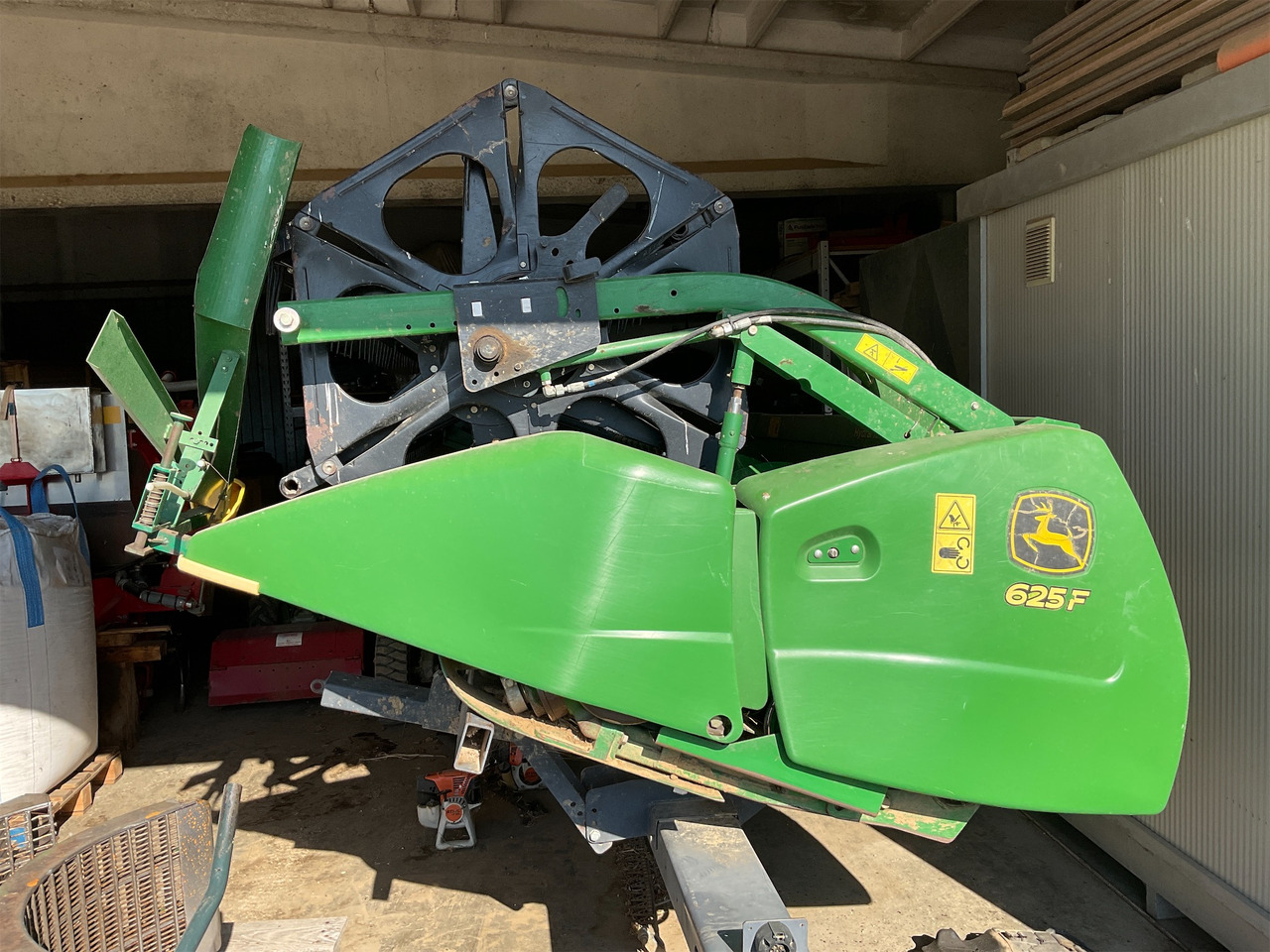 JOHN DEERE MIETITREBBIA S 560 - Máy gặt đập: hình 2 JOHN DEERE MIETITREBBIA S 560 - Máy gặt đập: hình 2