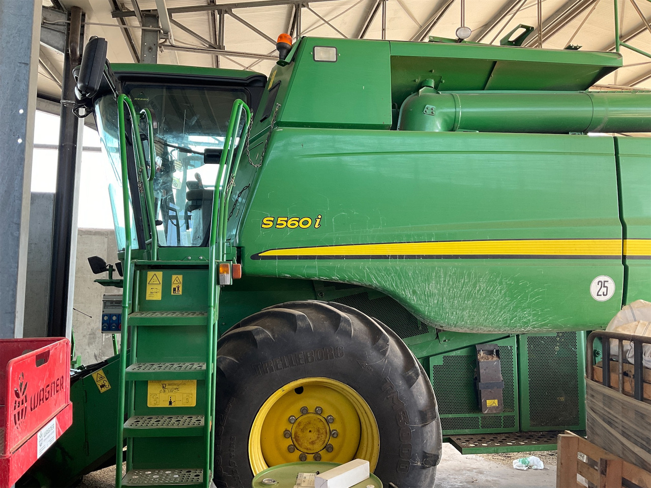 JOHN DEERE MIETITREBBIA S 560 - Máy gặt đập: hình 3 JOHN DEERE MIETITREBBIA S 560 - Máy gặt đập: hình 3