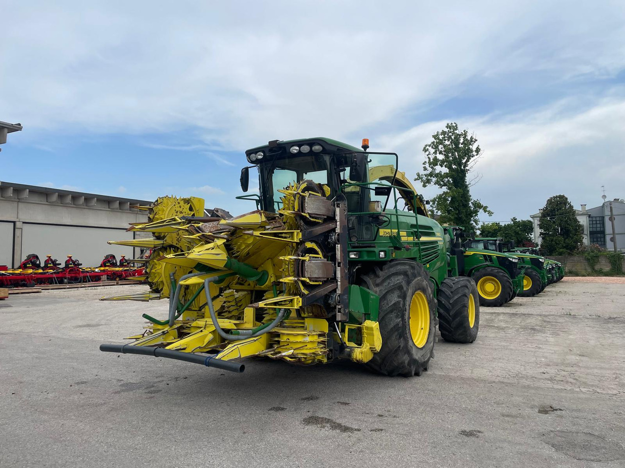 JOHN DEERE TRINCIA 7950 - Máy gặt đập thức ăn gia súc: hình 3 JOHN DEERE TRINCIA 7950 - Máy gặt đập thức ăn gia súc: hình 3