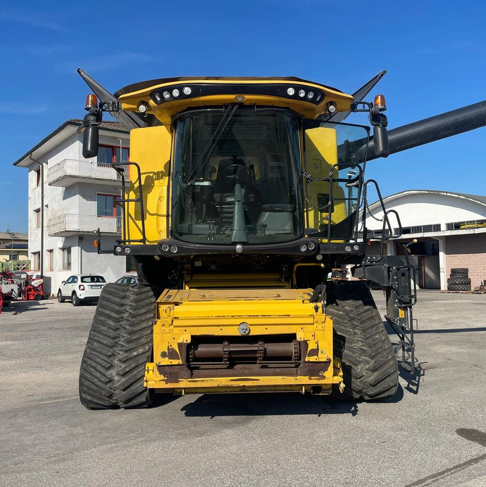 NEW HOLLAND MIETITREBBIA CR 9.90 - Máy gặt đập: hình 3 NEW HOLLAND MIETITREBBIA CR 9.90 - Máy gặt đập: hình 3